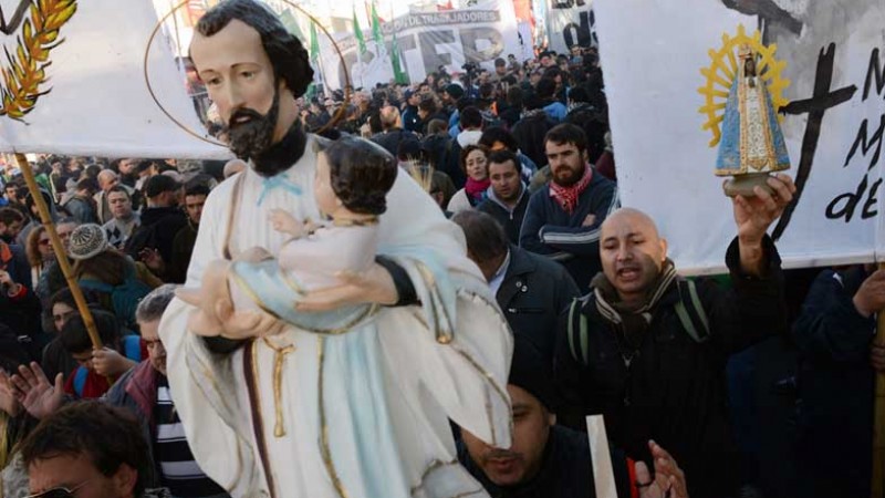 Movimientos sociales y sindicatos se unen a la marcha por San Cayetano